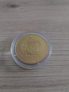 Samoa 1 Dollar Titanmünze „Giraffe“ – Massives Titan in Kapsel