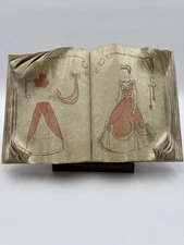 WDCC Cinderella Sewing Book Walt Disney Classics Collection With Stand  with COA