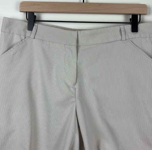 Peter Millar Golf Shorts BermudaPerformance Women's Size 12 Stripe WhiteTan - Picture 2 of 6