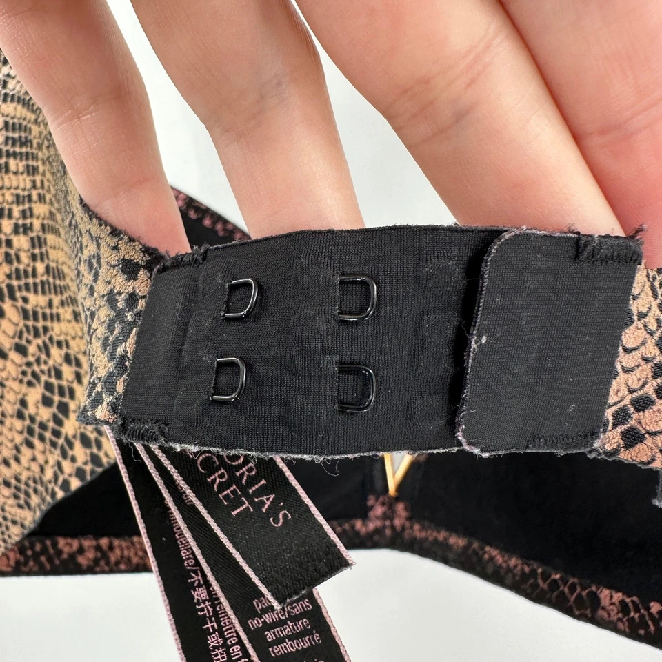 Victoria's Secret Negro Rosa Estampado de Reptiles Inalámbrico Acolchado Camiseta Sujetador Talla 32B Foto 3 de 4