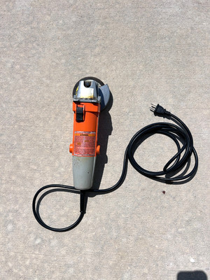 Chicago Electric Power Tools 4  Electric Angle Grinder 11,000rpm #91222 Works!