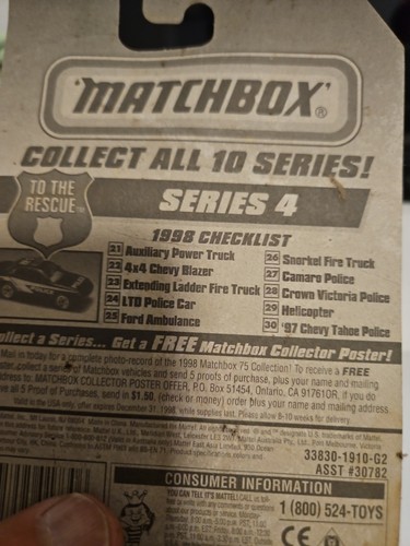 MATCHBOX 1997 #30 OF 75 '97 CHEVY TAHOE POLICE TO THE RESCUE die-cast - Picture 4 of 4