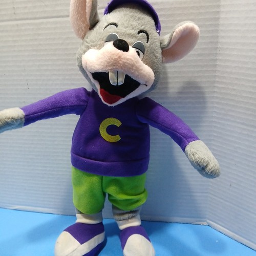 2012 CHUCK E. CHEESE 13" PLUSH WITH PURPLE SHIRT HAT & GREEN SHORTS - Picture 3 of 6