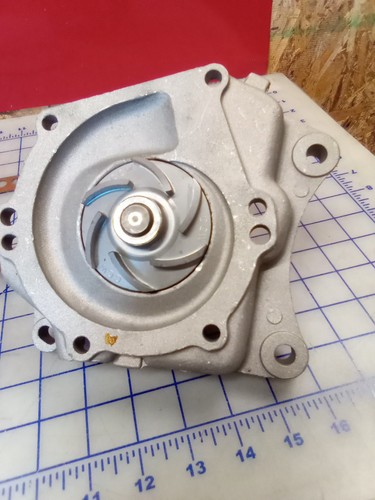 NAPA Water Pump W-460 With Gasket - Picture 5 of 6