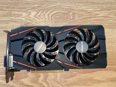 Gigabyte AMD Radeon RX 570 GAMING 8GB MI Graphics Card (GV-RX570GAMING-8GD-MI)