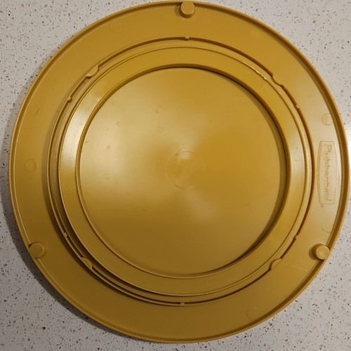 Vtg Rubbermaid Lazy Susan Turntable Lot of 2 Harvest Gold 10.5" 2709 9.25" 2443 - Picture 4 of 8
