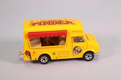 LE3848 MAJORETTE 259 diorama 1/67 Cirque Pinder Fourgon glaces - Photo 1/4