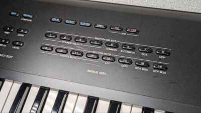 KAWAI K4 デジタルシンセサイザー 61キー　カワイ　河合 KAWAI K4 デジタルシンセサイザー 61鍵 カワイ デジタルシンセサイザー