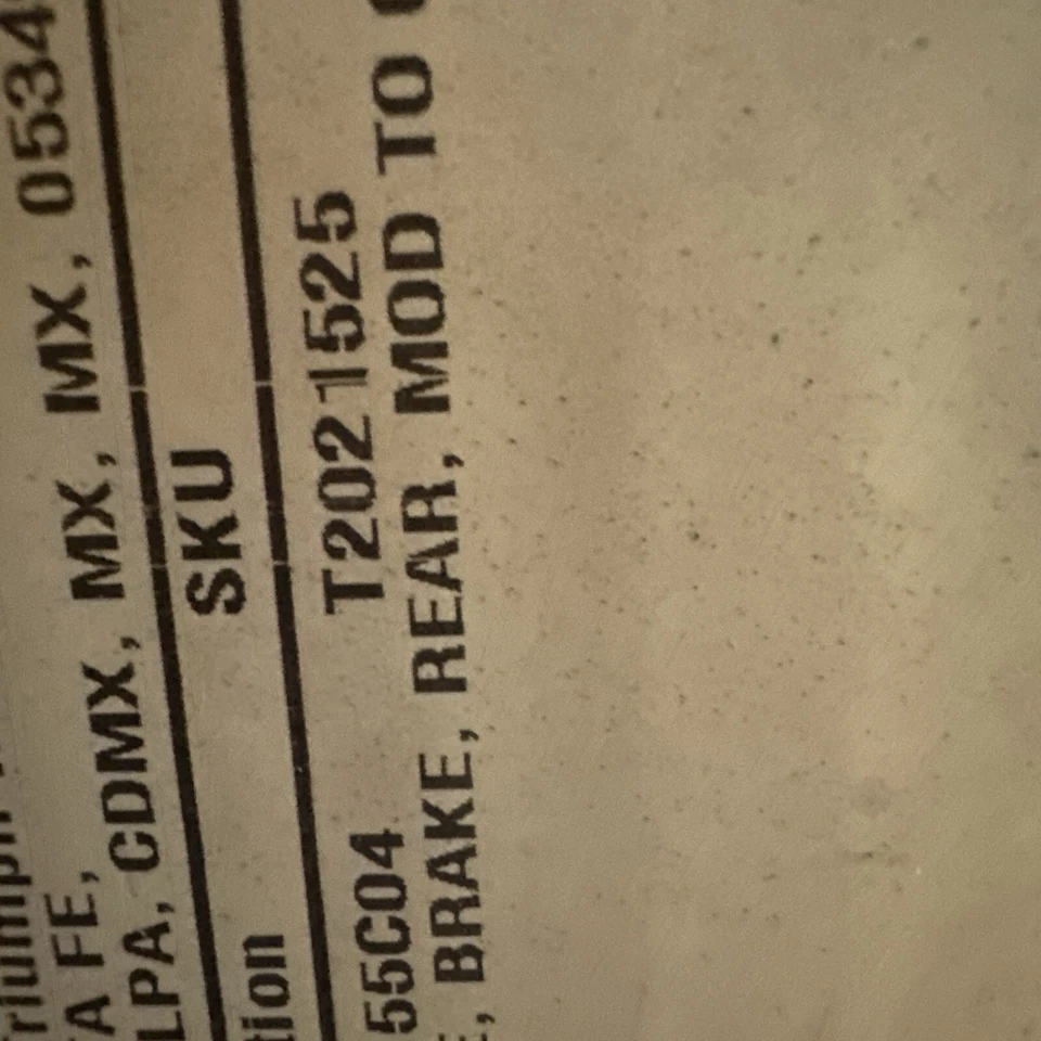 Mangueira de freio traseira Triumph T2021525 MOD para cal - Imagem 2 de 4