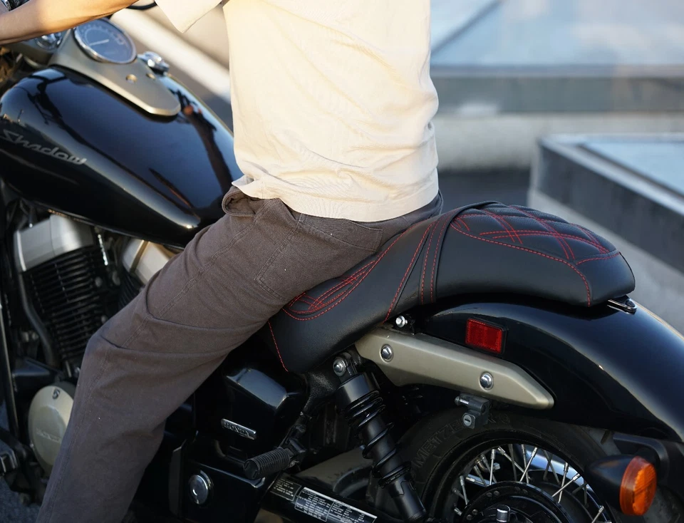 One-Piece Seat For Honda Shadow Spirit 750 VT750C2 VT750C2F VT750C2A ABS 2007-14 - Image 4 of 4