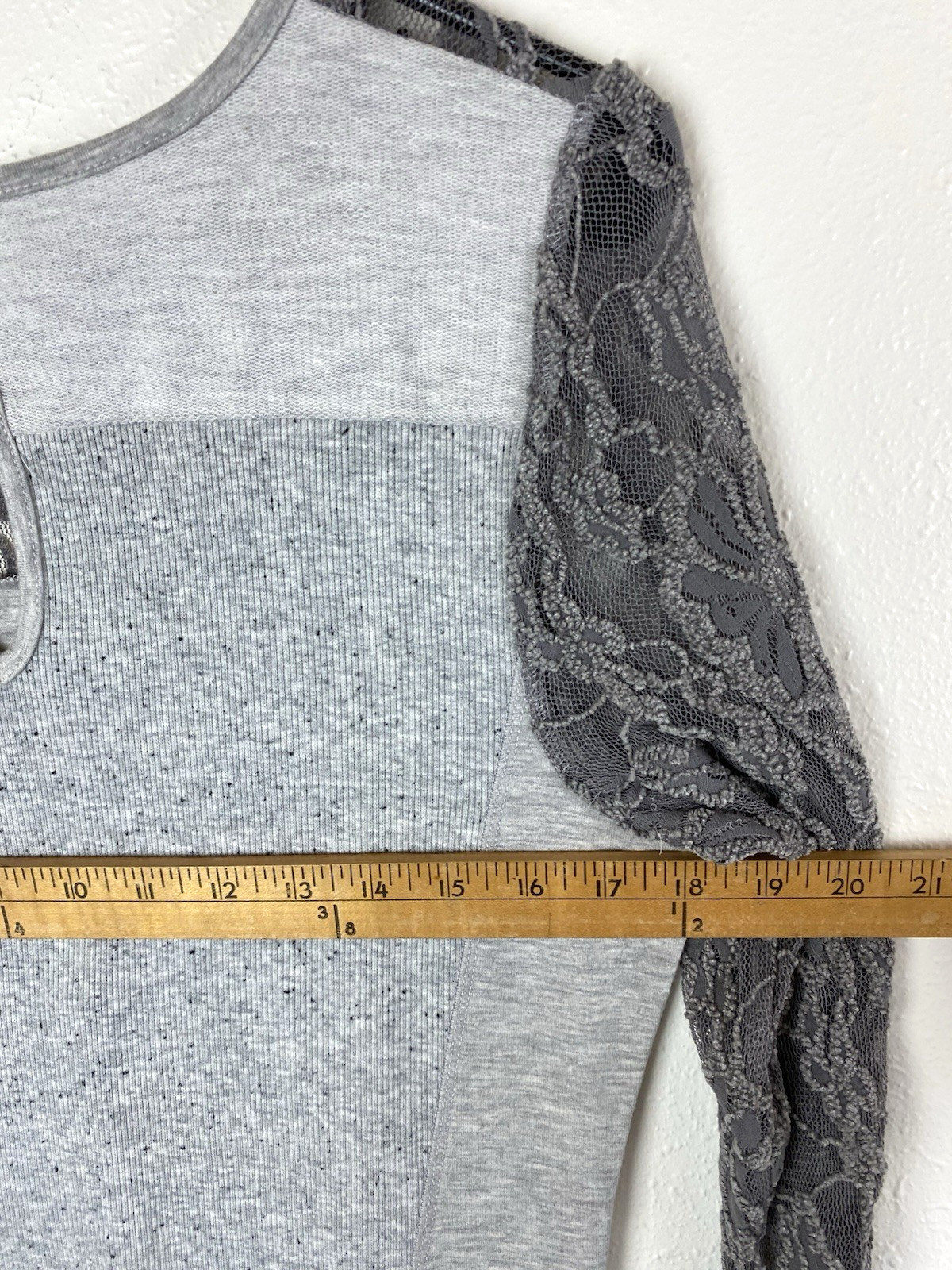 Sundance Medium Manette Lace Patchwork Lantern Mi… - image 4