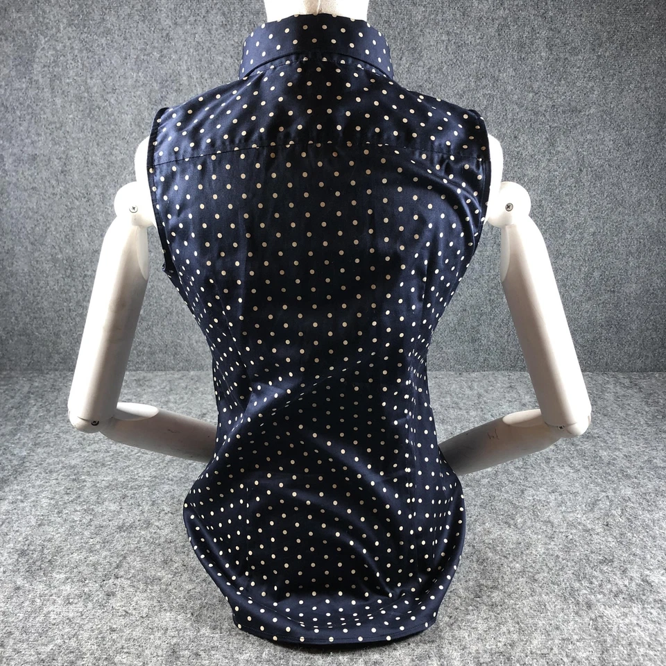 Camisa Banana Republic para mujer 2 azul marino sin hierro sin mangas a lunares botón delantero Foto 2 de 4