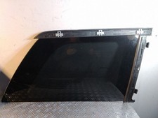 Mercedes-Benz GL X164 2014 Rechts Dreiecksfenster Dreiecksscheibe Tür hinten Mercedes-Benz GL X164 2014 Rechts Dreiecksfenster Dreiecksscheibe Tür hinten