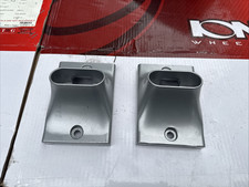 Pair New Thule Trac Rac Saddle Trac Rac Part Number 8523444001 Upright Modular Pair New Thule Trac Rac Saddle Trac Rac Part Number 8523444001 Upright Modular