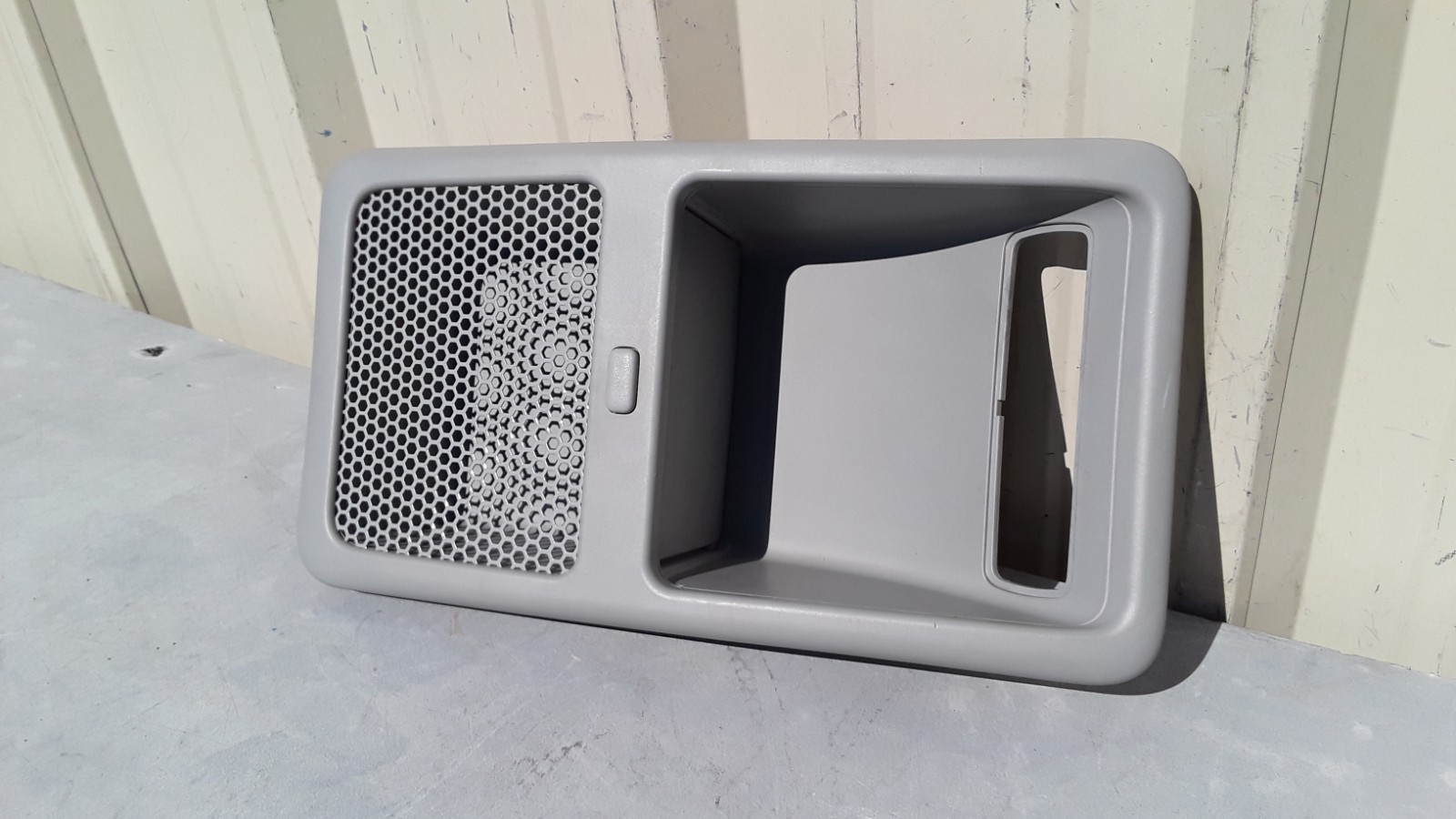 2003-2008 Honda Element EX Overhead Console Storage OEM