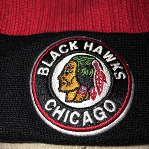 Chicago Blackhawks Hat Winter Knit Beanie Cap Mitchell & Ness Throwback Logo