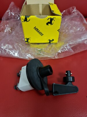 Ferrari F430  215290 ASSEMBLY SWITCH BATTERY Battery Switch / Batterie Schalter