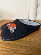 Cleveland Browns FOCO Mens Slippers Small 7-8 Waffle Knit Scuff House Slides