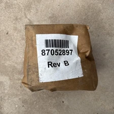 87052897 KIT fits CASE NEW HOLLAND (New OEM) Ls140 170,180,190 Skidloader