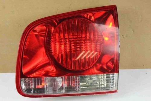 VW TOUAREG 7P5 Heckklappenleuchte links 28268003 3.00 Diesel 2005 31941732