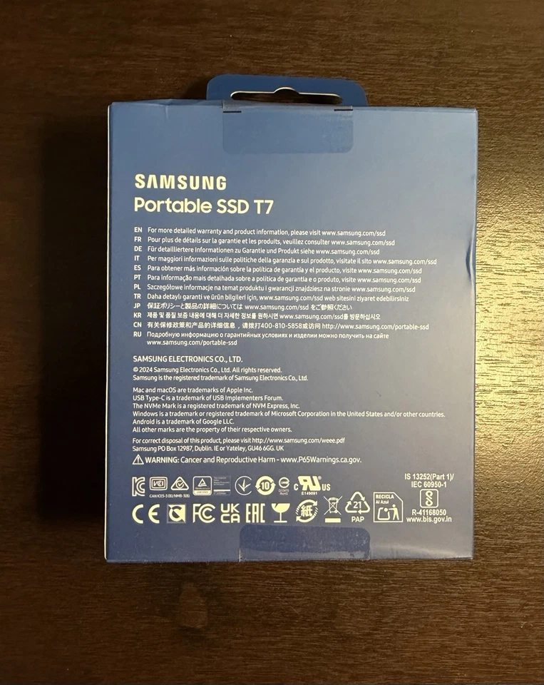Samsung T7 MU-PC2T0T 2TB Portable SSD - Titan Gray. - Image 2 of 4