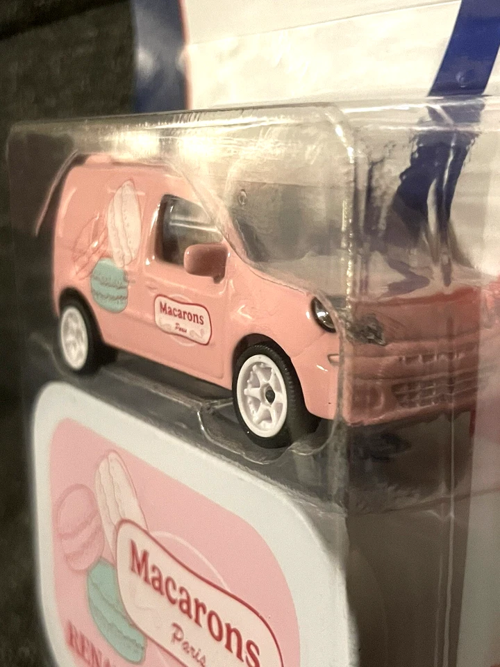 Modellino Majorette Renault Kangoo Macaron Paris French Touch Deluxe Cars 1/64 - Immagine 2 di 4
