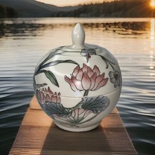 Toyo HFP Macau Round Lidded Ball Dish With Spire Pink Flowers Porcelain Vintage