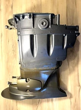 Yamaha 80 hp 100 hp 4-stroke oil pan exhaust housing upper casing assembly