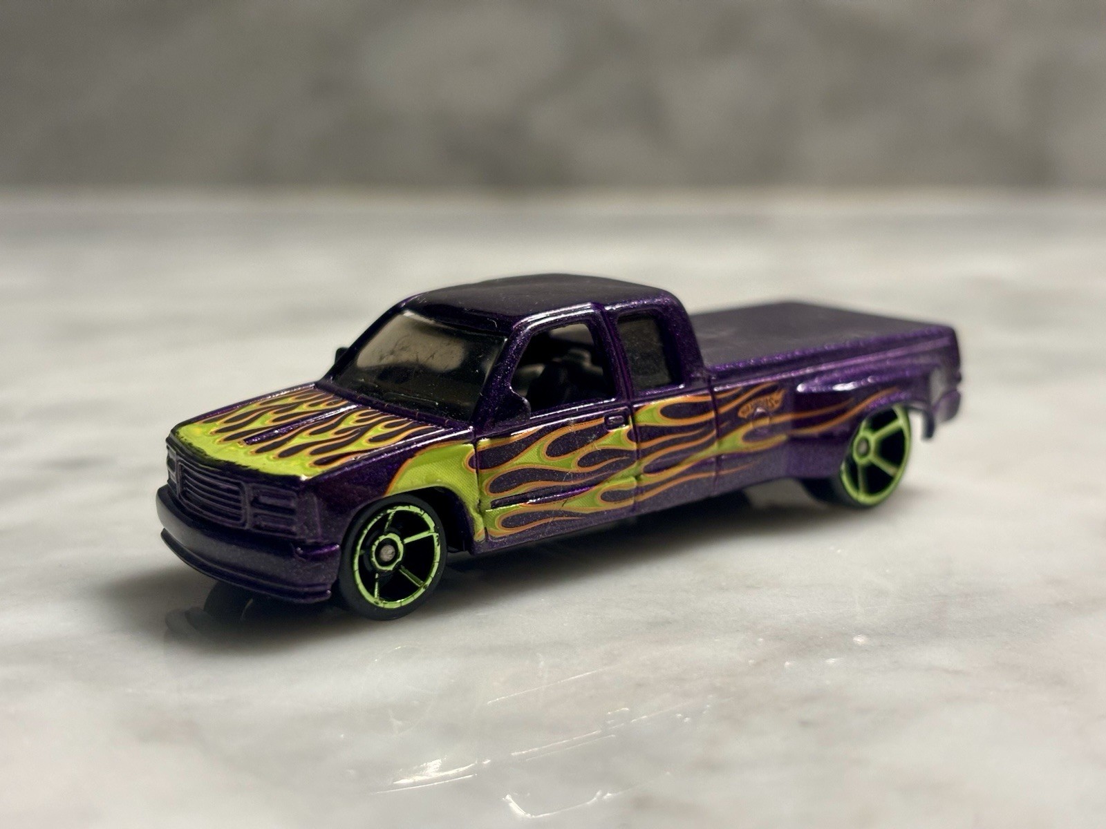 2011 Hot Wheels Customized C3500 Metallic Purple 92/244 Heat Fleet #2