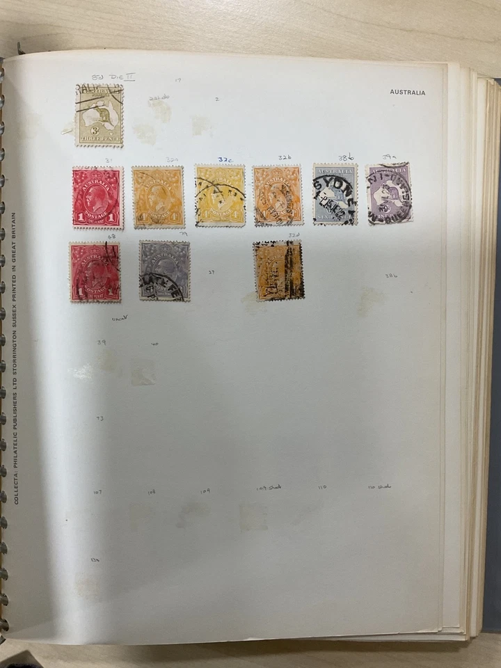 Australia stamps in preprinted albums. Roos + kings head. From 1952. F69 - Image 4 of 4
