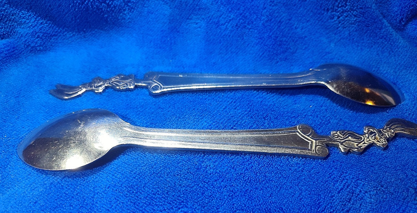 Vintage Nestle Quik Bunny Rabbit Spoon Stainless Steel 7.5" Nesquik- SET OF 2