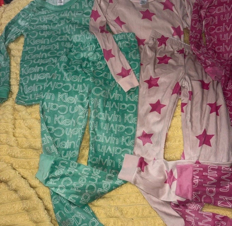 Conjunto de pijama para niñas Calvin Klein niños - rosa, verde, estrellas terciopelo talla 10 Foto 2 de 4