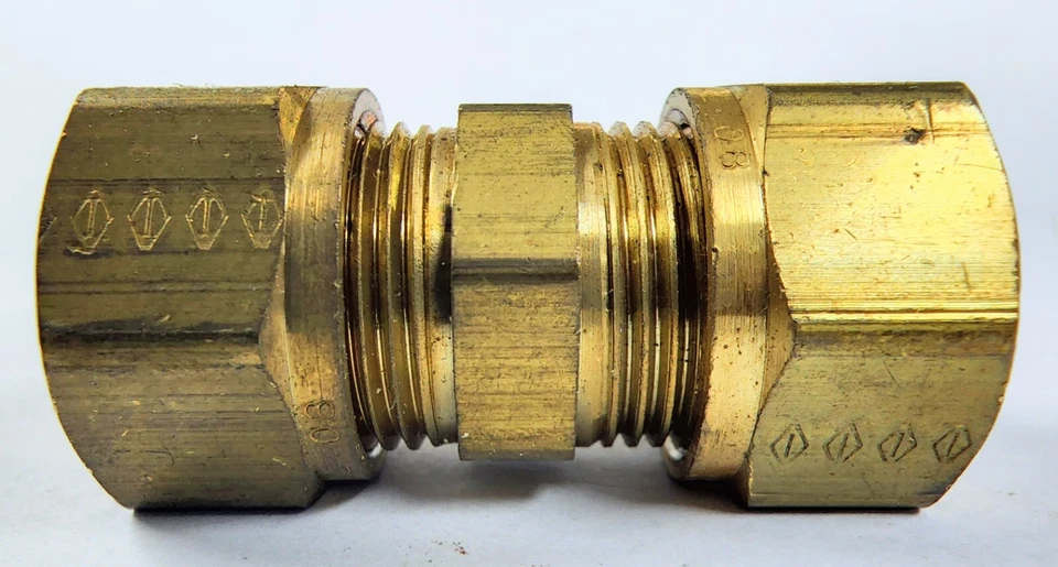 IMPERIAL 1/2" TUBE UNIONS (LOT OF 6) 1/2" COMPRESSION BRASS - Image 2 of 4