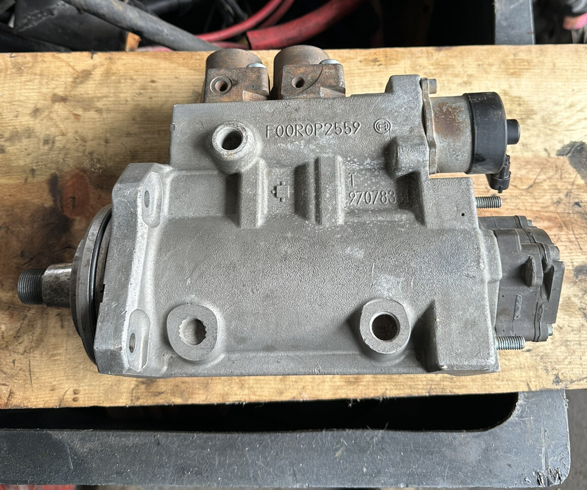Detroit Deisel DD15 Fuel Pump 97078331 Diesel Engine F00R0P2559 | eBay 