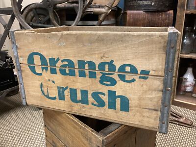 Vintage Wooden Soda Crate Orange Crush Red Arrow Beverage Detroit Michigan 1966￼