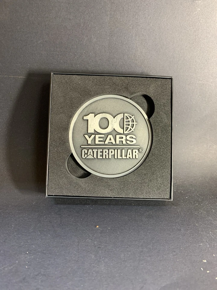 Moneda Conmemorativa 100 Aniversario Oruga Oficial Foto 3 de 4