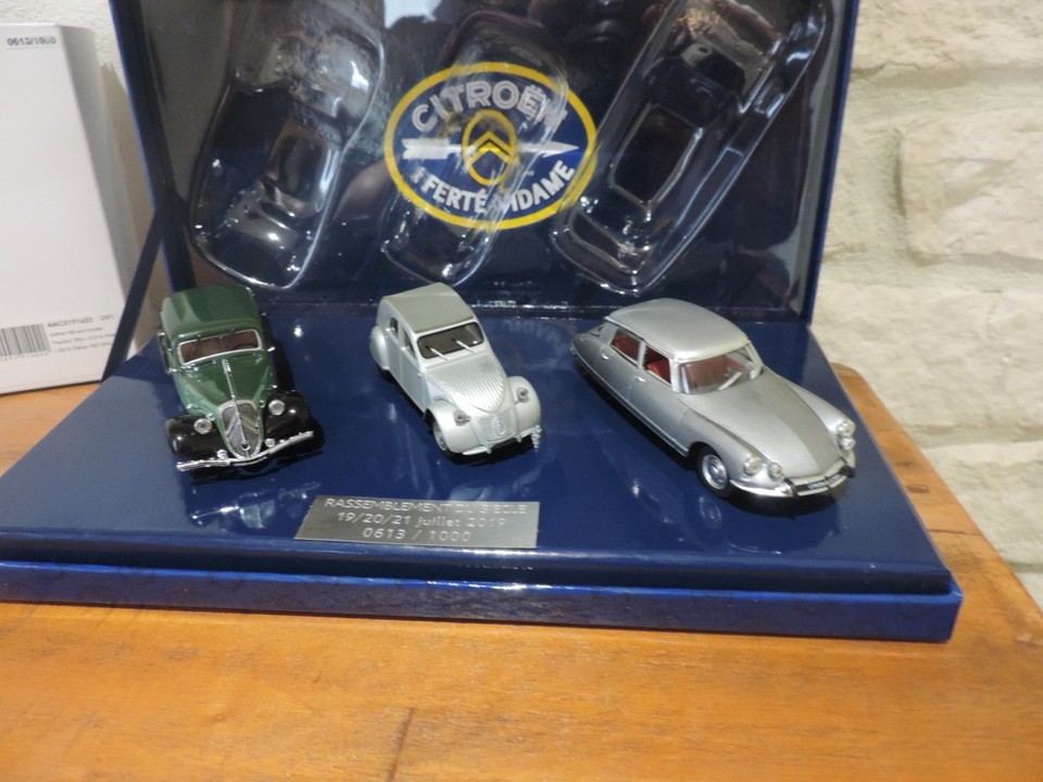 Coffret Citroën 60 ans de la 2cv Norev 1/43 - Collection