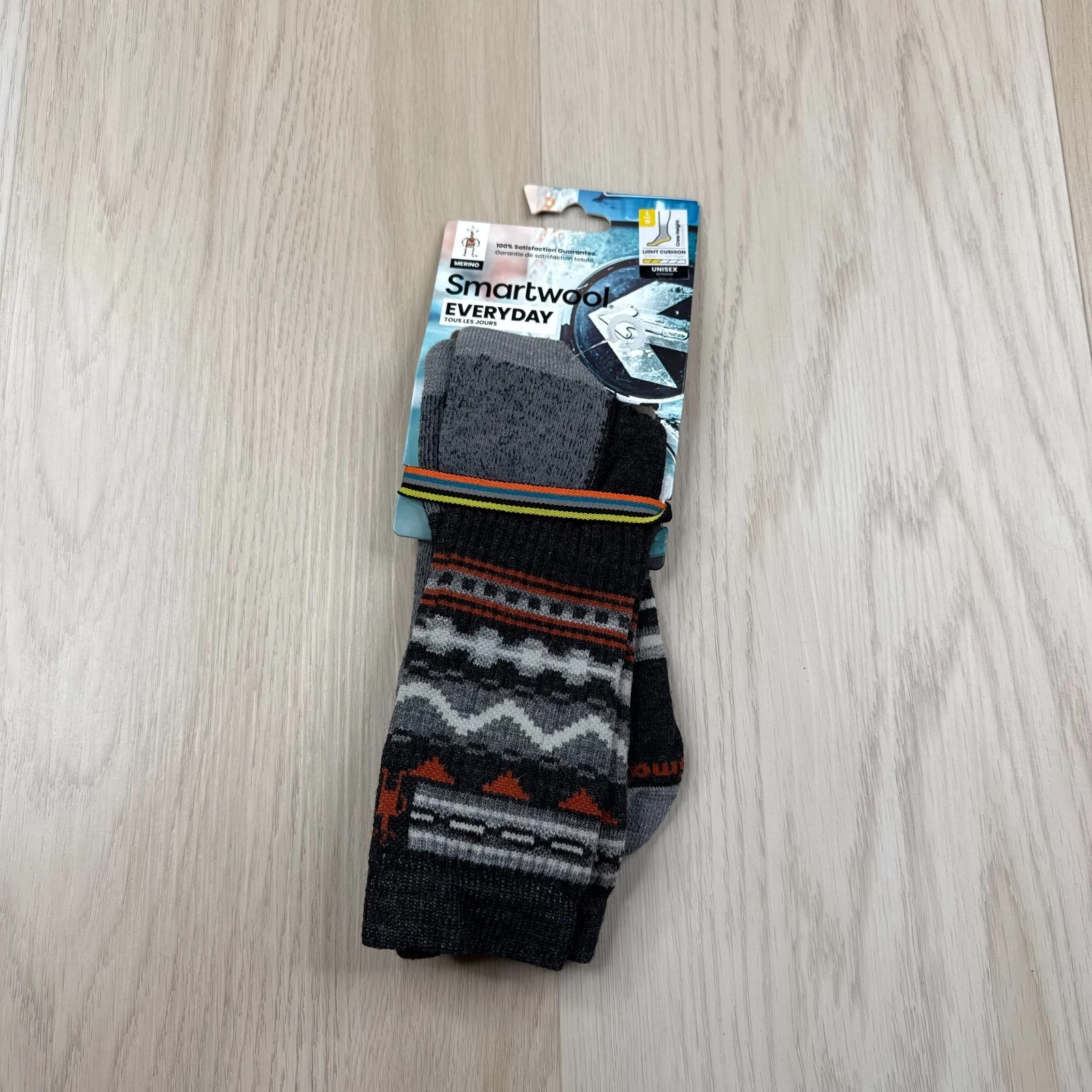 NWT Smartwool Everyday Unisex Gray Hike Light Cushion Crew Height Socks Size L
