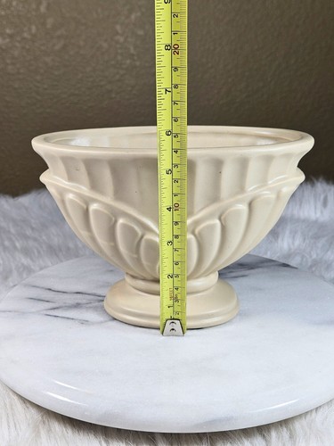 Vintage Haeger Fan Tulip Art Deco Vase Off White USA Pottery 5.5” Tall - Picture 8 of 11