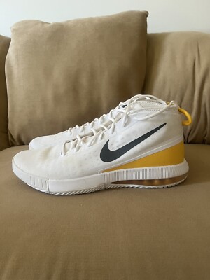 Nike Air Max Dominate 