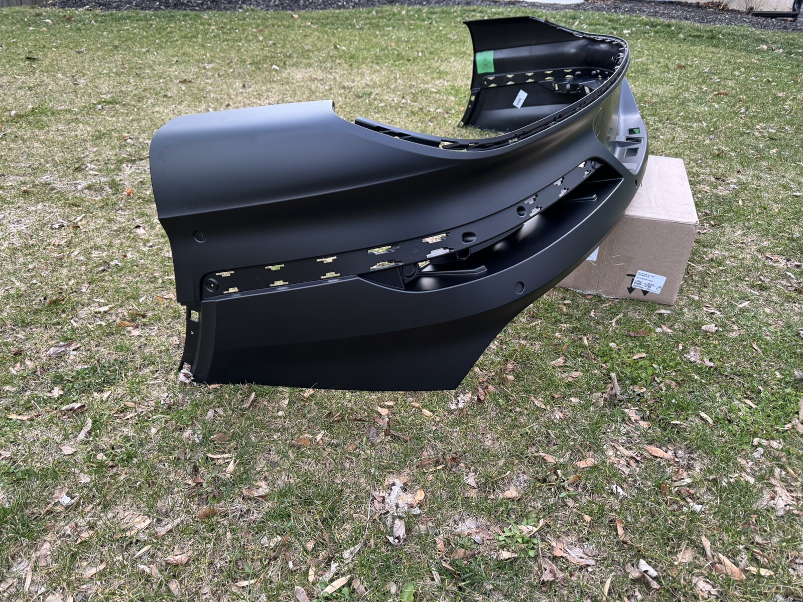 NEW 2020 2021 2022 Bentley Bentayga 2nd Gen Rear Bumper Cover OEM 36A807511M/N