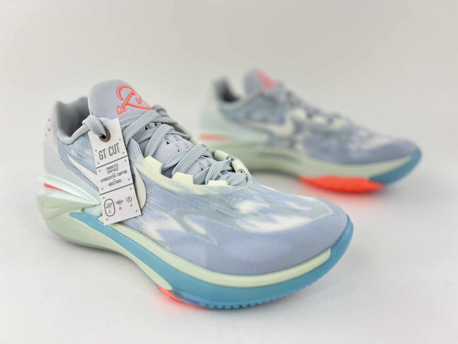 Nike Air Zoom GT Cut 2 Avant Garden Women's Size 8 Basketball Shoes