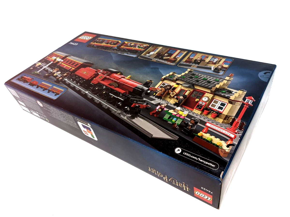 LEGO Harry Potter Hogwarts Express & Hogsmeade Station (76423