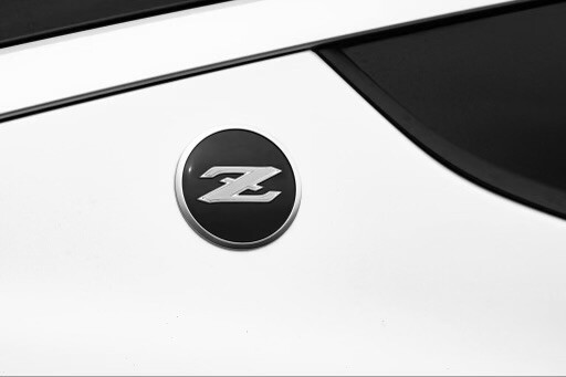 2023 2024 2025 2026 2027 Nissan Z White L&R Side Emblem Color