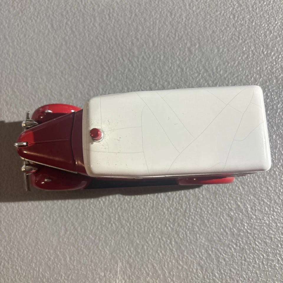 MATCHBOX YYM35192 MODELS OF YESTERYEAR 1937 GMC AMBULANCE - Image 3 of 4