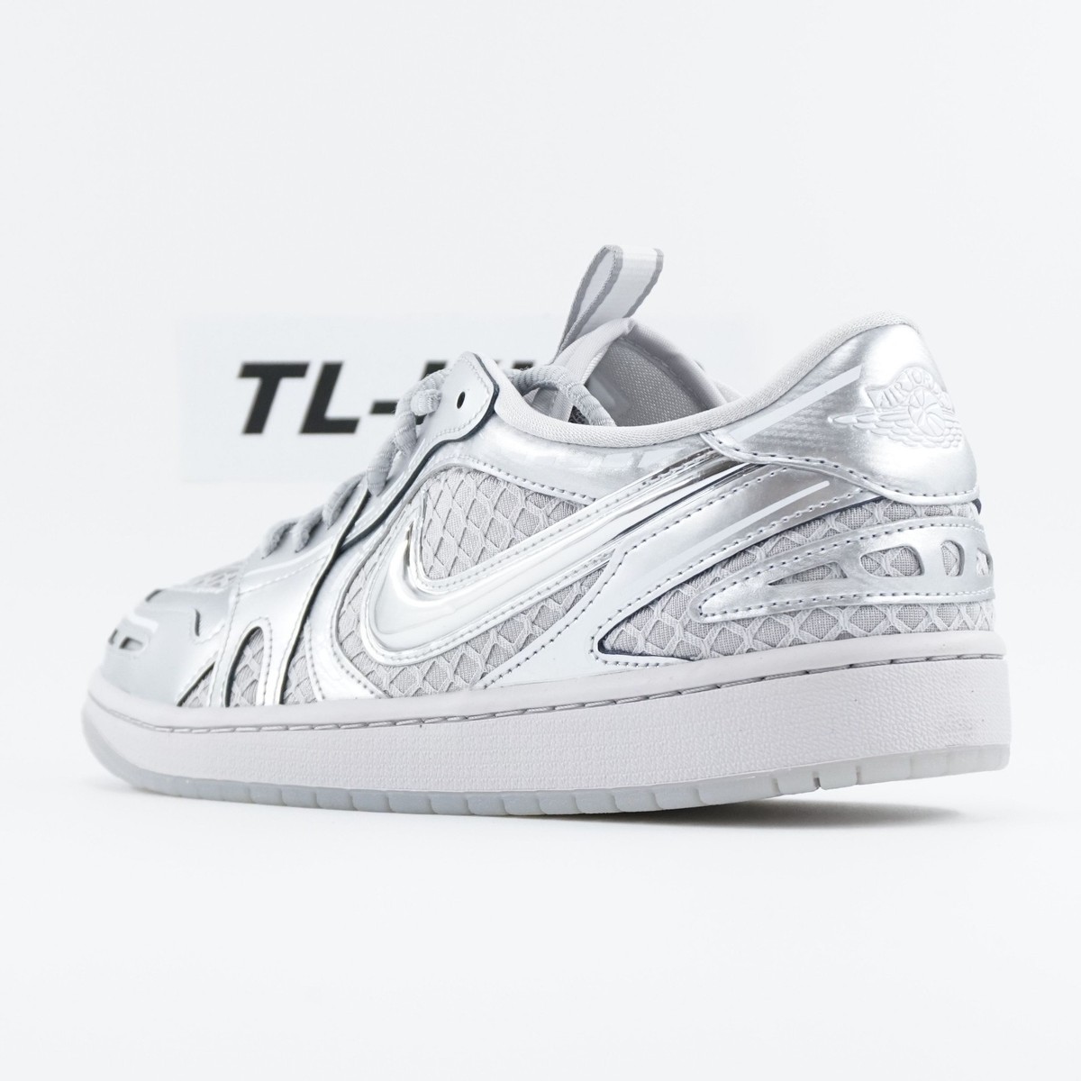 Nike Air Jordan 1 MM Low AJ 1 Method Of Make V3 Metallic Silver