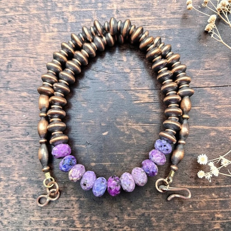 NAVAJO Desert Pearl Charoite Native Southwest Western Saucer Boho Necklace 16"