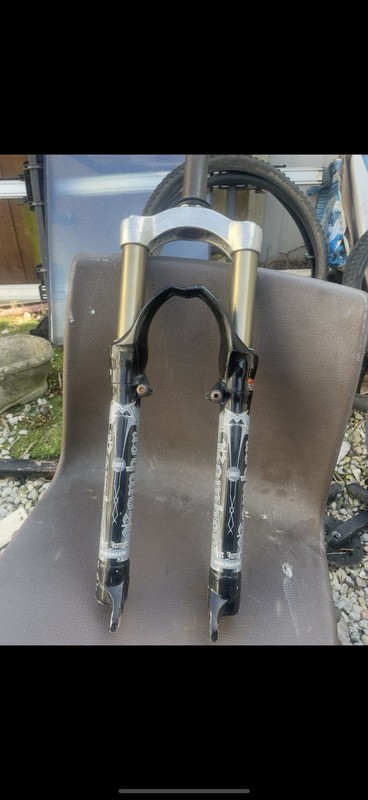 Marzocchi Bomber Forks Need A Tidy Up But Work Perfect