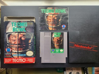 Tecmo Bowl 1989 Nintendo NES Tecmo Inc.,  CIB complete