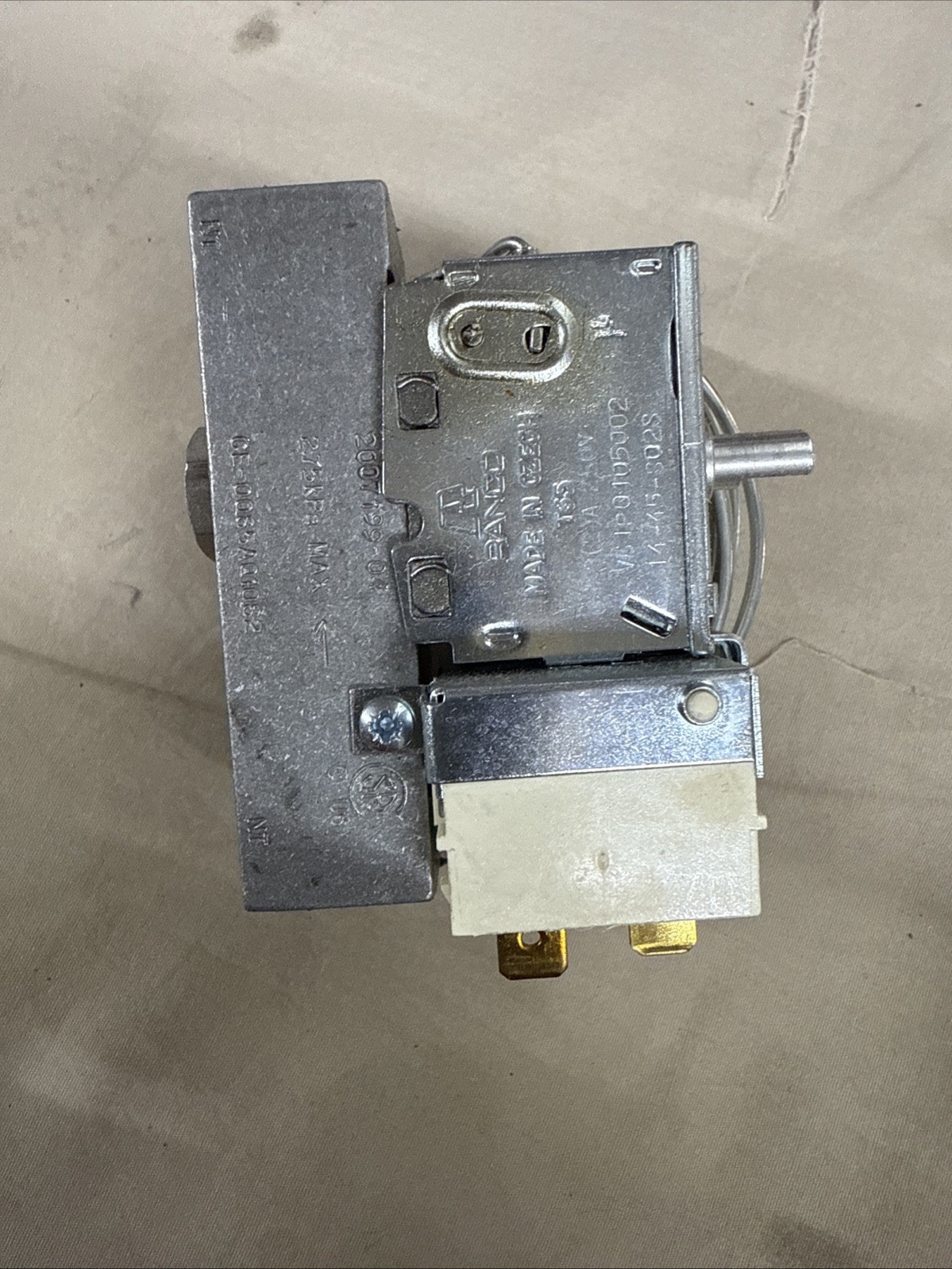 Dometic SVC Thermostat for RGE400 and RGE410 Gas Fridge 2007199041